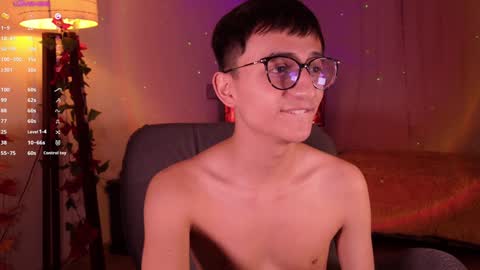 Snapshot of mr_evan1 chatting on December 23, 3:23 pm Mr Evans online show from December 23, 3:23 pm