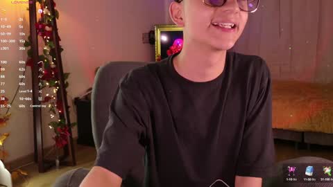 Snapshot of mr_evan1 chatting on January 11, 4:03 pm Mr Evans online show from January 11, 4:03 pm