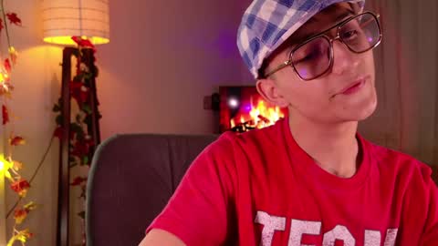 Snapshot of mr_evan1 chatting on January 16, 2:51 am Mr Evans online show from January 16, 2:51 am