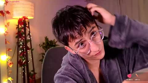 Snapshot of mr_evan1 chatting on February 25, 12:55 pm Mr Evans online show from February 25, 12:55 pm