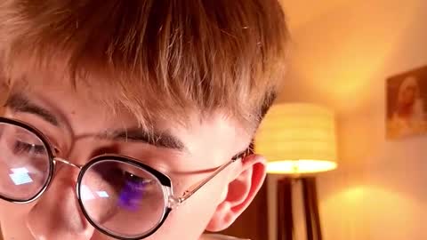 Snapshot of mr_evan1 chatting on October 3, 3:53 pm Mr Evans online show from October 3, 3:53 pm