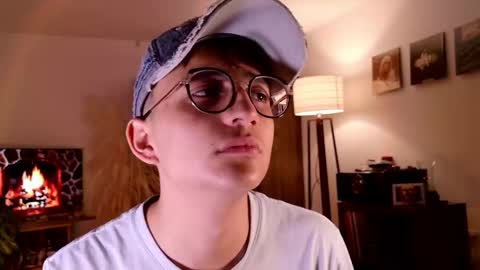 Snapshot of mr_evan1 chatting on November 4, 2:49 pm Mr Evans online show from November 4, 2:49 pm