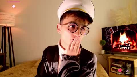 Snapshot of mr_evan1 chatting on November 8, 4:07 pm Mr Evans online show from November 8, 4:07 pm