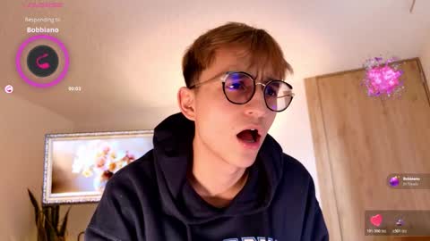 Snapshot of mr_evan1 chatting on November 18, 6:01 pm Mr Evans online show from November 18, 6:01 pm