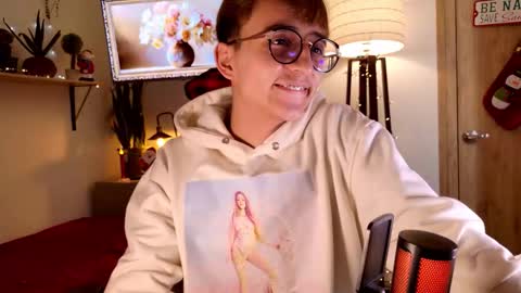 Snapshot of mr_evan1 chatting on November 24, 5:12 pm Mr Evans online show from November 24, 5:12 pm