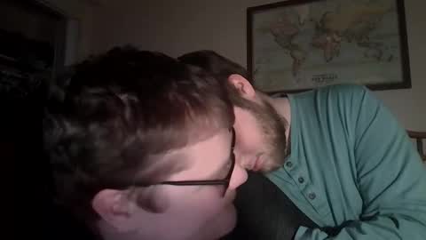 Snapshot of mr_james34 chatting on February 17, 1:36 am Mr James online show from February 17, 1:36 am