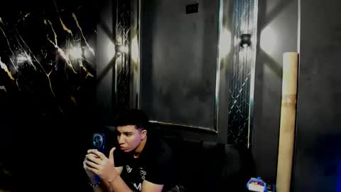 mr_maximo online show from November 13, 4:22 am