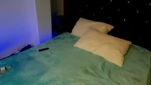 mr_maximo online show from July 11, 5:10 am