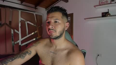 MIKEE online show from January 15, 3:11 am