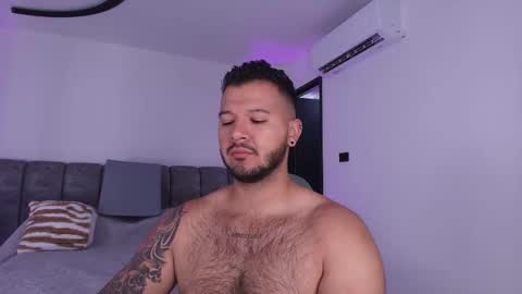 MIKEE online show from November 20, 3:07 am