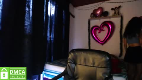 Mr  Mrs Curie online show from December 13, 9:52 pm