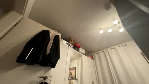 Snapshot of mr_niceguy100 chatting on September 28, 10:59 pm mr_niceguy100 online show from September 28, 10:59 pm