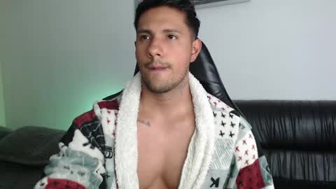 AARON online show from May 19, 3:57 am