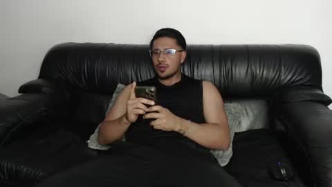 AARON online show from July 20, 8:17 am