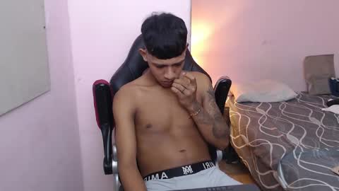 mr_stiven_ online show from January 11, 2:30 am
