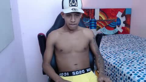mr_stiven_ online show from January 16, 3:23 am