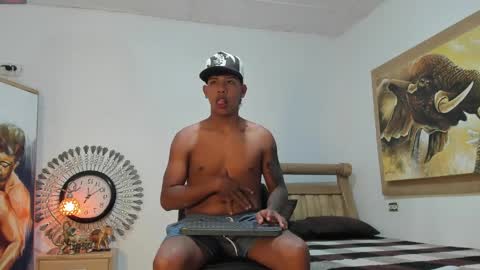 mr_stiven_ online show from April 30, 3:57 am