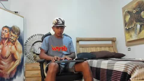 mr_stiven_ online show from May 17, 5:20 pm
