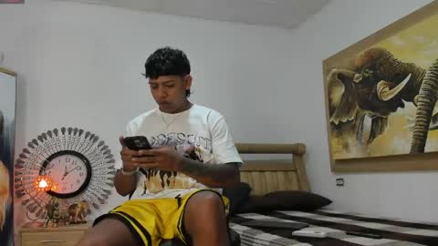 mr_stiven_ online show from May 22, 6:31 am