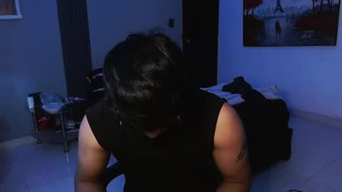 Snapshot of mr_yisuz chatting on July 18, 1:37 pm yisuz online show from July 18, 1:37 pm