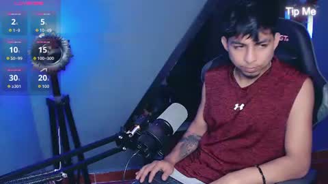 Snapshot of mralpha_latino chatting on July 23, 7:50 am Alpha LATINO online show from July 23, 7:50 am