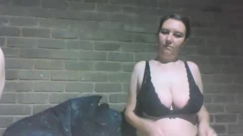 Mr And Mrs Cumalot online show from October 17, 5:15 pm