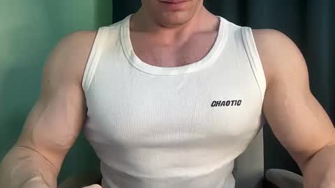 Mrbiceps23 online show from December 27, 5:05 pm