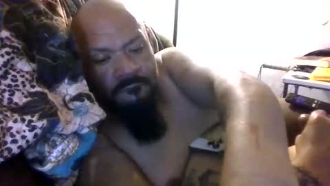 mrbiggs1077777 online show from November 19, 7:47 pm