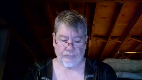 Snapshot of mrblade666 chatting on February 22, 11:42 am mrblade666 online show from February 22, 11:42 am