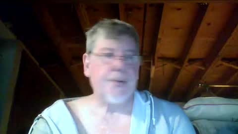 Snapshot of mrblade666 chatting on March 1, 12:18 pm mrblade666 online show from March 1, 12:18 pm