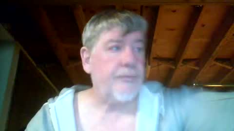 Snapshot of mrblade666 chatting on March 8, 12:20 pm mrblade666 online show from March 8, 12:20 pm