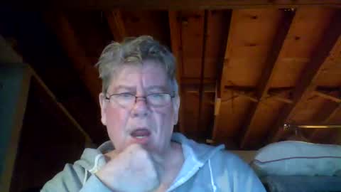 Snapshot of mrblade666 chatting on March 16, 10:25 pm mrblade666 online show from March 16, 10:25 pm