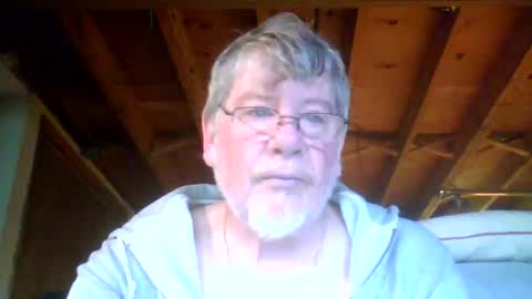Snapshot of mrblade666 chatting on April 12, 11:15 am mrblade666 online show from April 12, 11:15 am