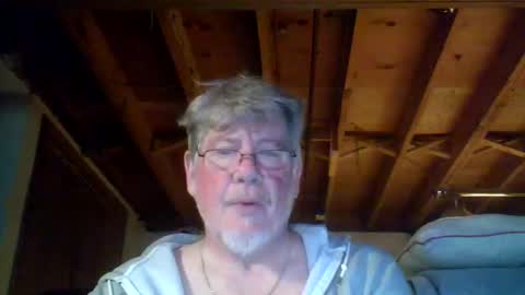 Snapshot of mrblade666 chatting on April 15, 11:49 pm mrblade666 online show from April 15, 11:49 pm