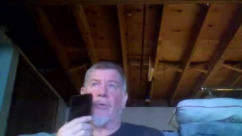 Snapshot of mrblade666 chatting on May 19, 10:27 pm mrblade666 online show from May 19, 10:27 pm