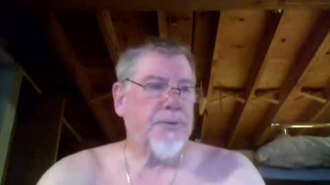 Snapshot of mrblade666 chatting on May 26, 10:11 am mrblade666 online show from May 26, 10:11 am
