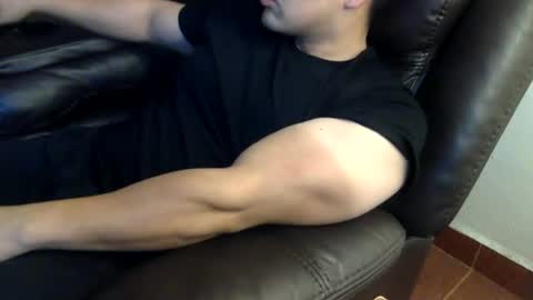 Snapshot of mrbree chatting on July 14, 2:05 am Mr Bree online show from July 14, 2:05 am