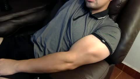 Snapshot of mrbree chatting on July 22, 6:43 pm Mr Bree online show from July 22, 6:43 pm