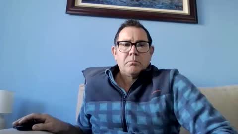 Mrcaruso online show from January 11, 1:05 pm