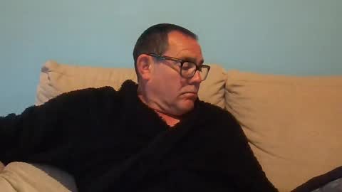 Mrcaruso online show from April 22, 5:21 am