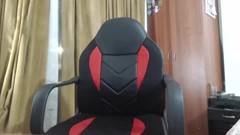 mrcock_col online show from January 19, 12:28 am