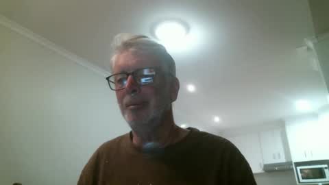 Snapshot of mrcreek1531 chatting on May 23, 8:40 am mrcreek1531 online show from May 23, 8:40 am