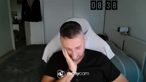 Snapshot of mrdr0o0o chatting on December 3, 7:38 am mrdr0o0o online show from December 3, 7:38 am