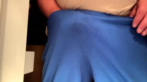 mreric_210 online show from October 5, 6:23 am