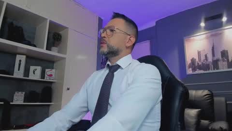 MrFrank. online show from September 30, 12:43 pm