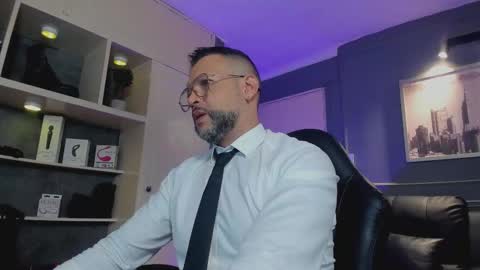 MrFrank. online show from November 22, 12:15 pm