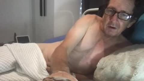 mrgray11xxx aussie online show from November 27, 7:38 pm