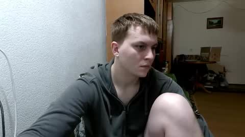 Max online show from January 15, 8:45 pm