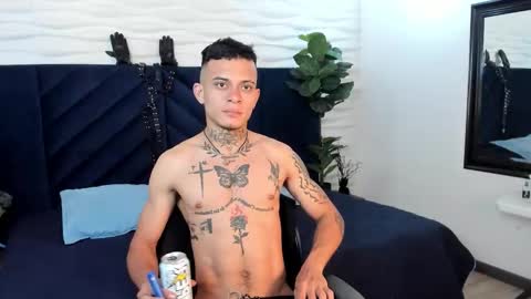 mrjustin_ online show from November 13, 8:41 pm