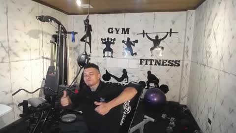 mrjustin_ online show from November 15, 9:00 pm